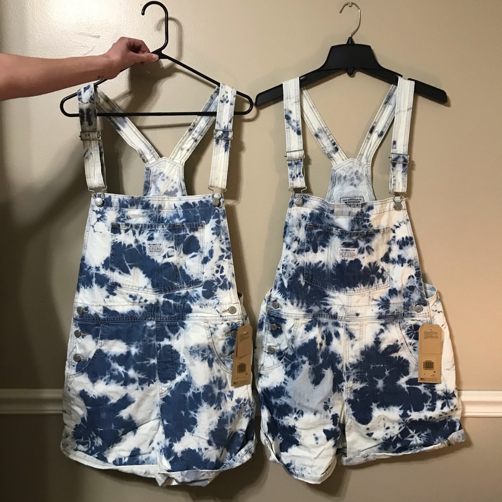 HP🎉Levi’s Vintage Tie Dye Shortalls - Picture 7 of 11